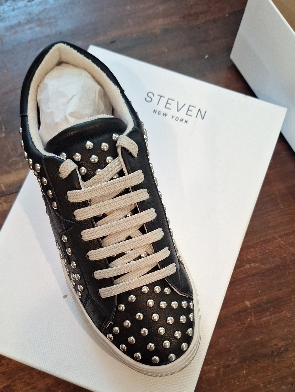 STEVEN New York Black w Silver studded tennis shoe